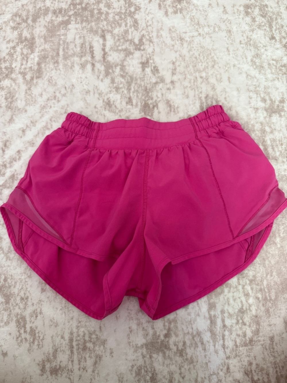 Lululemon Hotty Hot Shorts Pink Size 4 Low Rise 2.5”